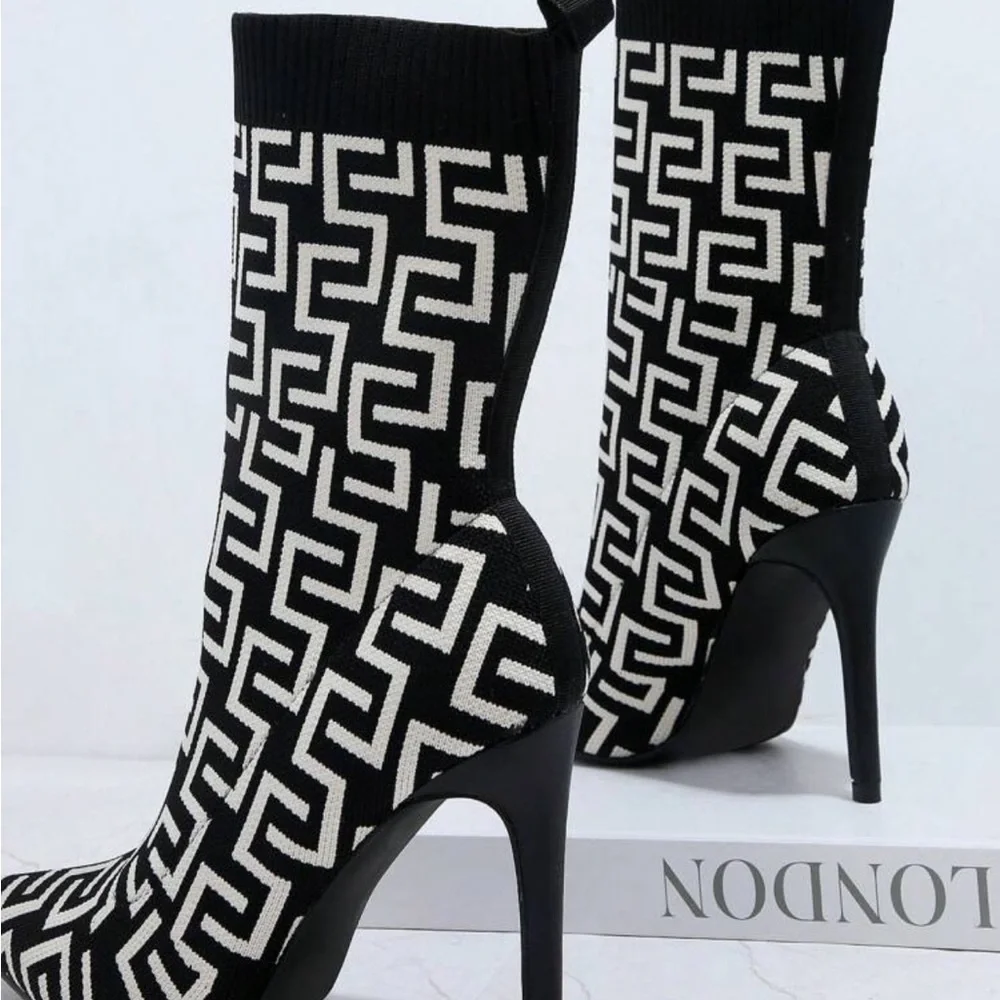 Geometric Black and White Women's Ankle Boots - Picture 2 of 5